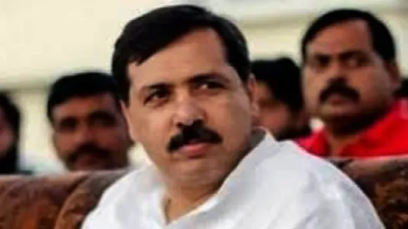 बाहुबली धनंजय सिंह ने कोर्ट में किया सरेंडर, देखती रह गई यूपी पुलिस