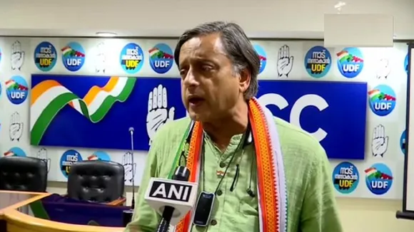 कांग्रेस नेता शशि थरूर