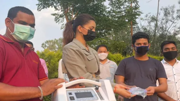 urvashi donated oxyzen