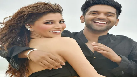 Guru Randhawa and Urvashi Rautela