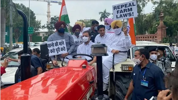 Rahul Gandhi tracter