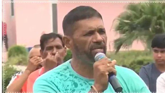 Army jawan removed snoring from yoga