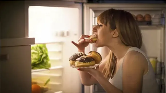 foods that cause weight gain never eat at night