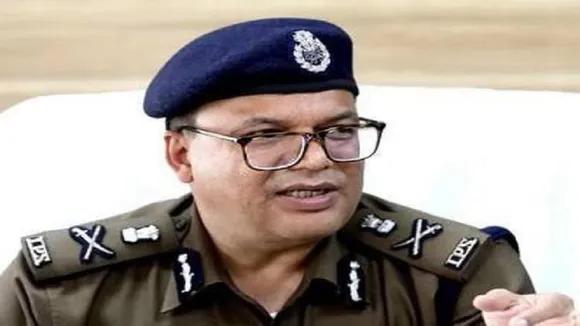 D K THAKUR