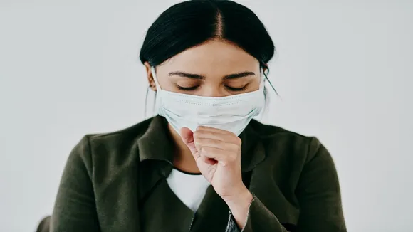 sore throat is also a common symptom of Omicron