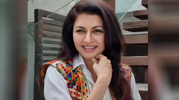 Bhagyashree clapping video viral