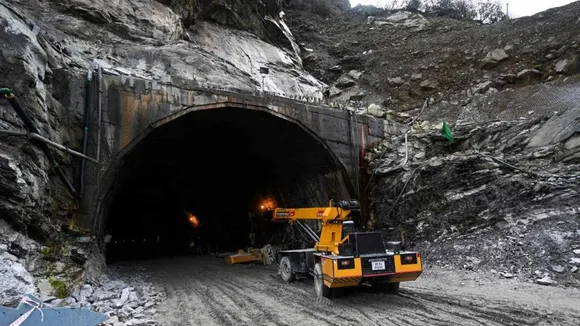 Sela tunnel
