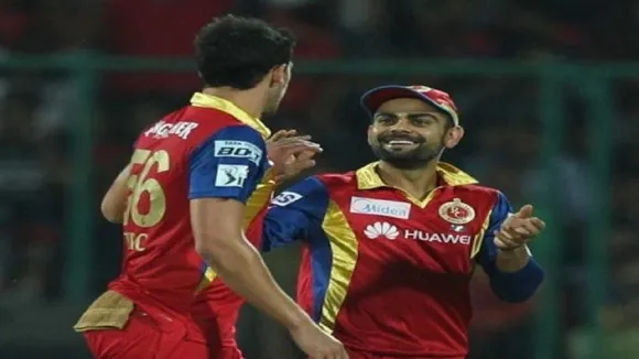 Virat Kohli Mitchell Starc