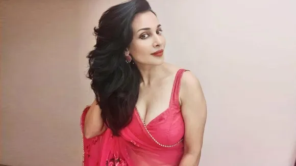 flora saini