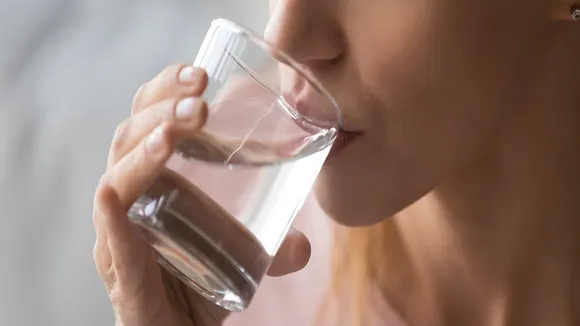 drinking water hydrating