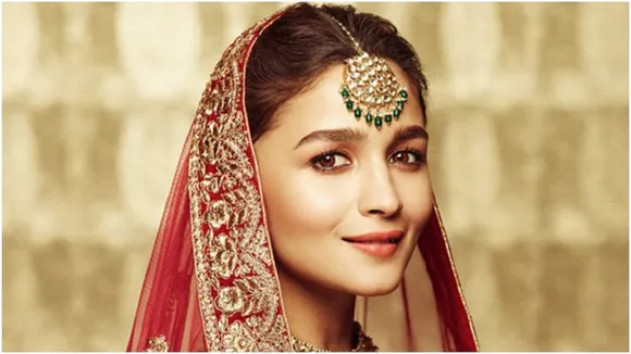 alia mang tika look