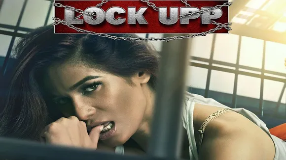 poonam pandey topless video