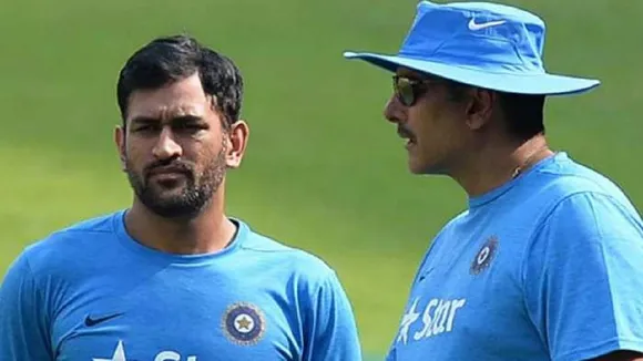MS Dhoni Ravi Shastri