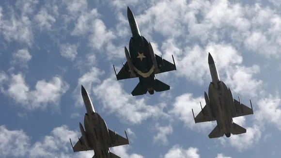 Pak jet