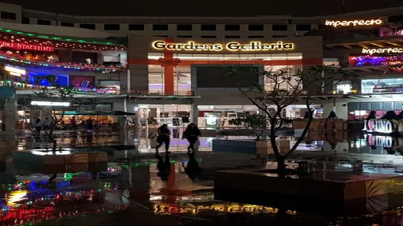 Garden Galleria mall