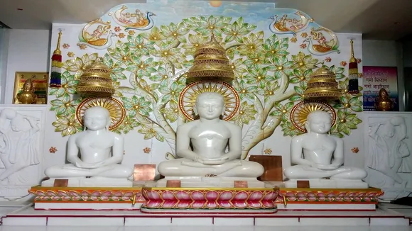Shantinath Bhagwan Chalisa