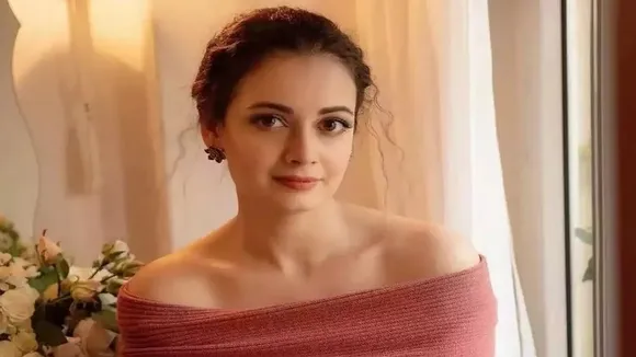 dia mirza