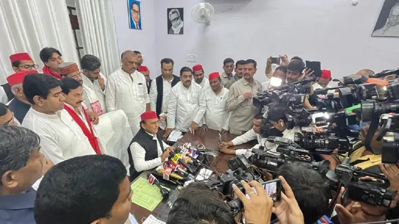 Akhilesh Yadav  Samajwadi Party