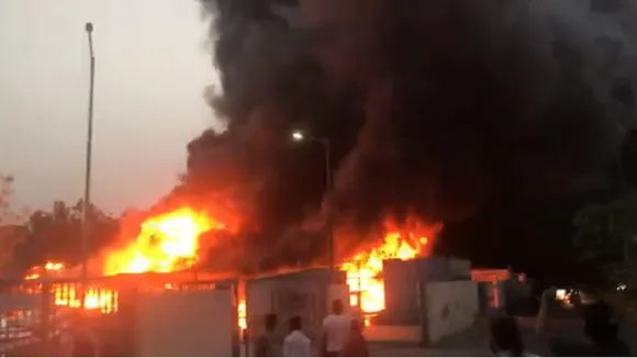 Fire broke out at the electric motor parking Jamia Nagar