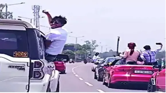 Groom dance in the car