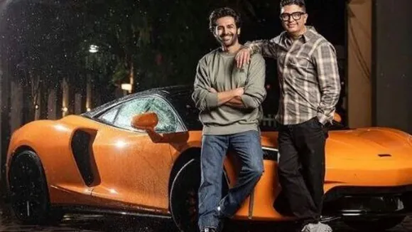 kartik aryan car