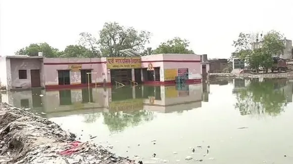 Agra Schools