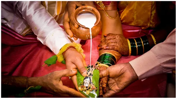Latest Offbeat News Marriage Of Dead Couple