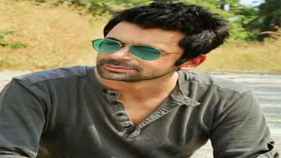 sunil grover 0  1
