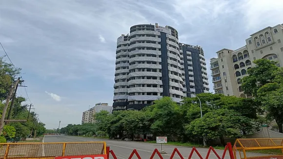 Noida Twin Tower