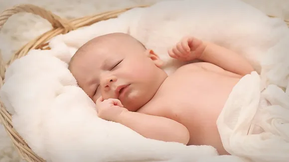 Woman Gave Birth To Baby Without Holding Pregnancy
