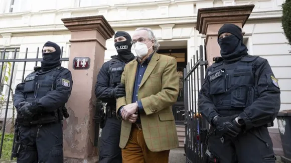 Former right wing MP among 25 detained in Germany for plot to overthrow state