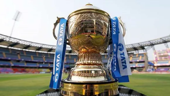 1472881 ipl trophy