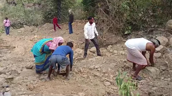 dhanbad road construction