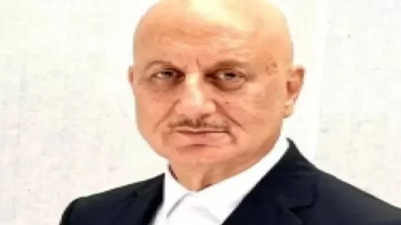 अनुपम खेर