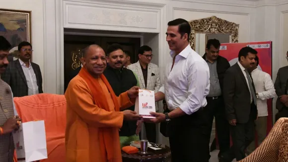 Akshay Kumar CM Yogi