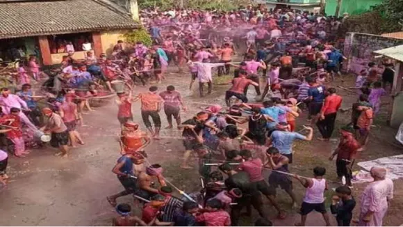 holi