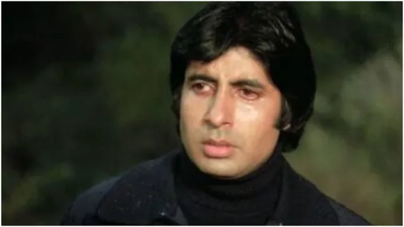 Amitabh Bachchan Mobbed
