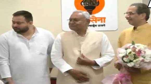 nitish kumar and uddhav