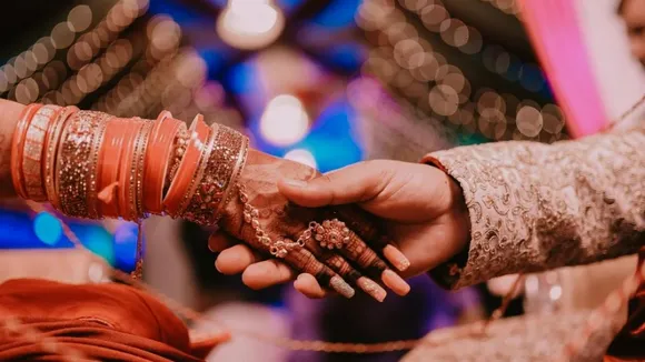 VIRAL WEDDING