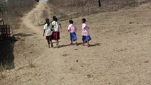 latehar news