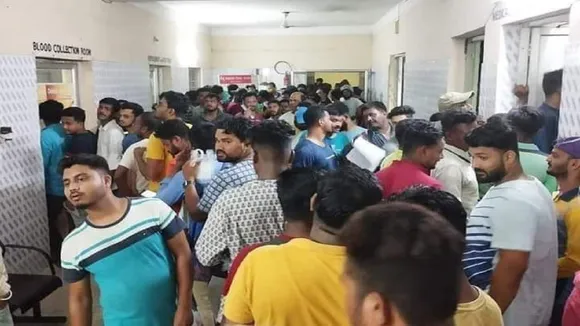 Odisha - People queue up in Balasore to donate blood