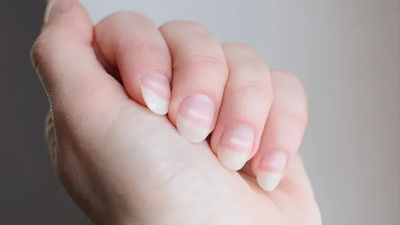 Astro Nails 2023