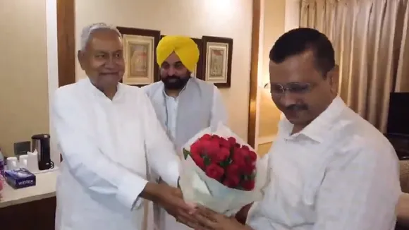 nitish and AAP