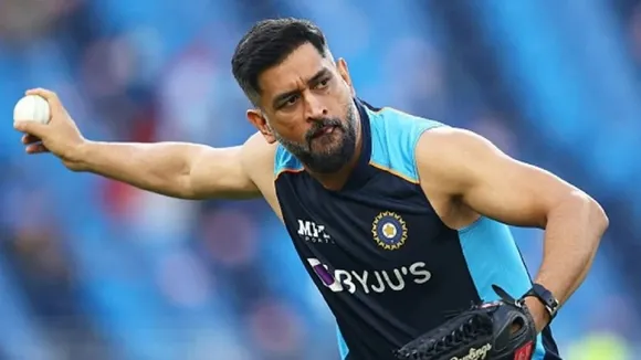 ms dhoni eat expensive eggs in breakfast here details about kadaknath