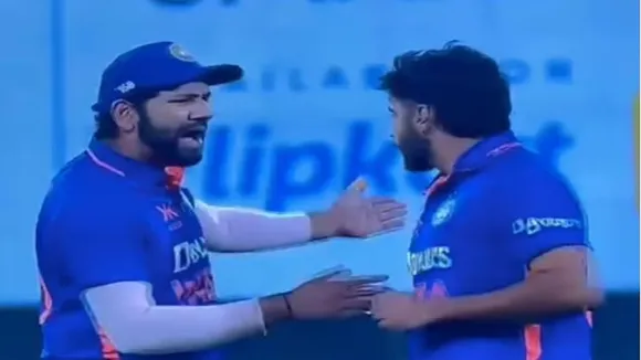 Rohit sharma gets angry on shardul thakur in live match video viral
