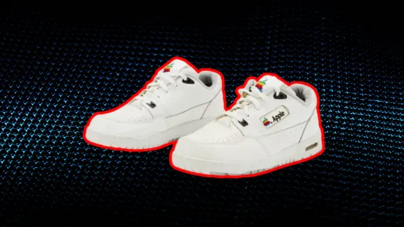 apple-sneakers