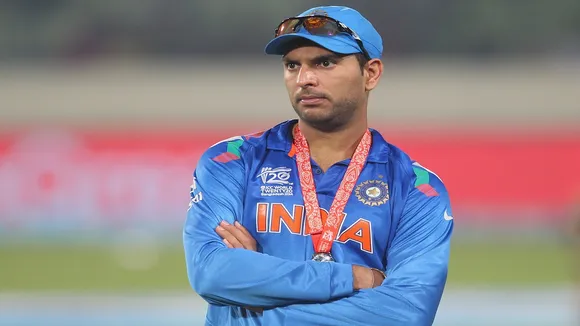 ashutosh sharma complete fifty in 11 balls breaks yuvraj singh record