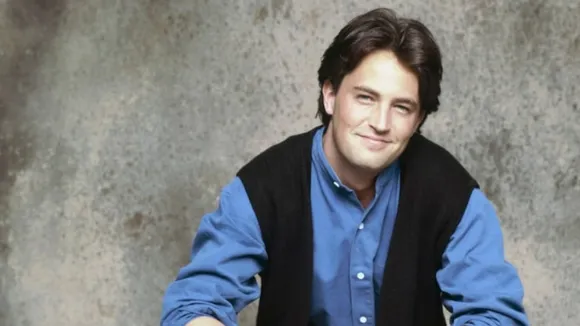 Matthew Perry Dies