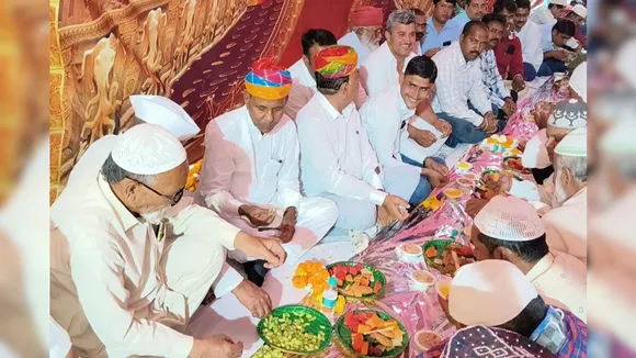 HINDU MUSLIM