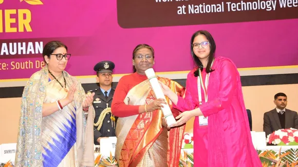 President honored Children Award